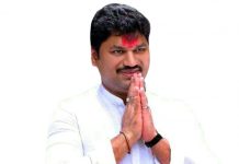 कृषीमंत्री धनंजय मुंडेंची विशेष मोहीम, तब्बल 13 लाख 45 हजार शेतकऱ्यांना मिळणार लाभ
