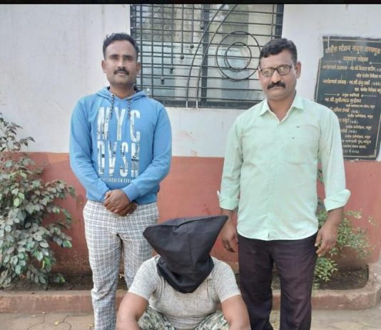 अवैध वरलीवर रेड आरोपीसह मुद्देमाल जप्त