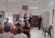 न्यायालयामध्ये मराठी भाषा पंधरवडा सेवा दिन साजरा