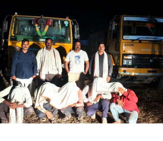 नांदुरा पोलिसांच्या नाकाखाली ‘रेती’ची लुटालूट !