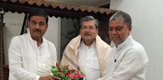 प्रकाश पाटील आणि वासनिकांची भेट